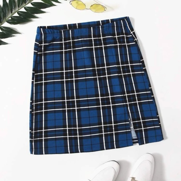 Plaid skirt - Picture 1 of 3